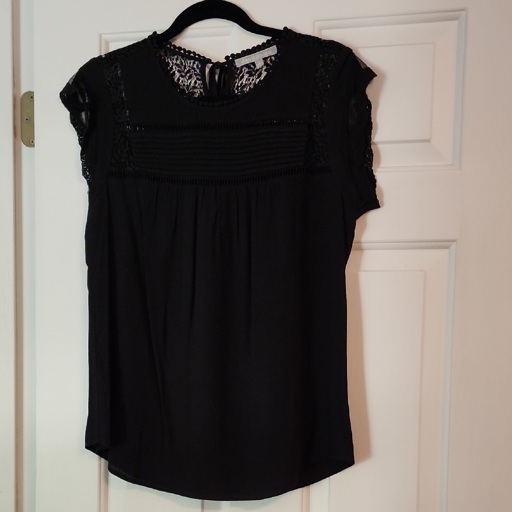 Daniel Rainn Black Lace Accent Blouse